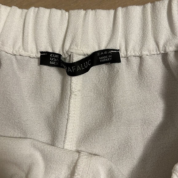 Zara shorts - Picture 4 of 4